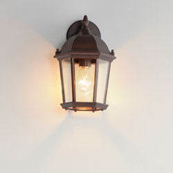 Builder Cast 1-Light Outdoor Wall Lantern