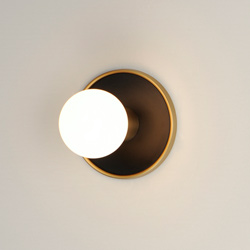 Hollywood 1-Light Sconce w/ LED Bulb