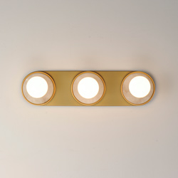 Hollywood Stone 3-Light Sconce w/ LED Bulb