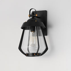 Mariner Medium Outdoor Sconce