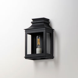 Savannah VX Small Outdoor Sconce