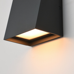 Pathfinder Tall LED Wall Sconce - 5CCT