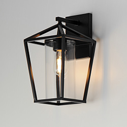 Gable 1-Light Outdoor Wall Sconce