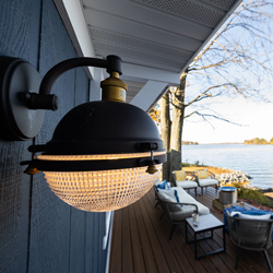 Portside 10" Outdoor Wall Sconce